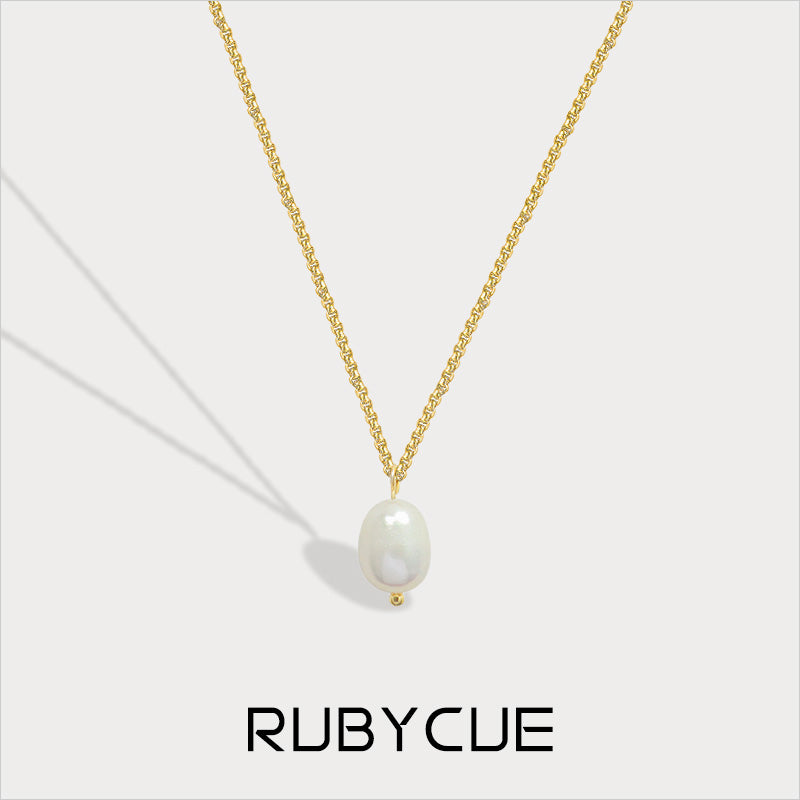 18K Gold Plated Surgical Steel Single Freshwater Pearl Pendant Necklace